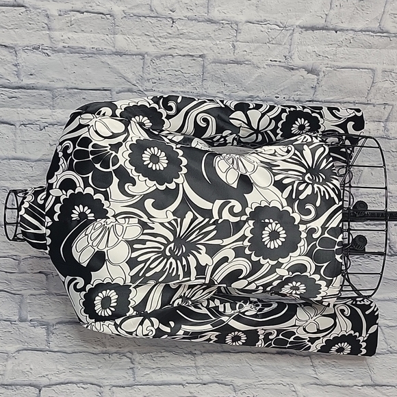 SANDRA‎ DARREN Black and White Large Beaded Floral Short Jacket 4P - Picture 6 of 7